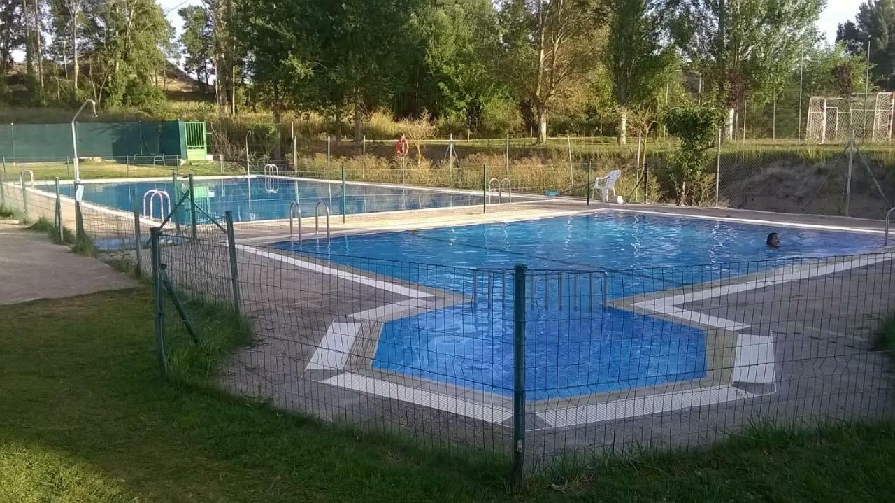 Apartamento Ribera Del Duero Reserva Tubilla del Lago Extérieur photo